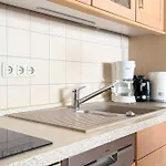 Apartment Minervapark 25 *